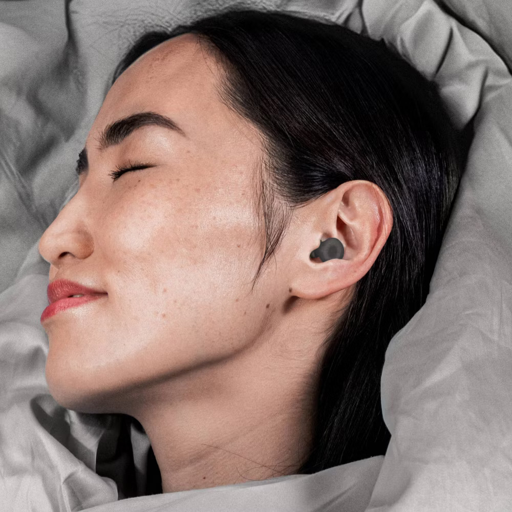 Loop Dream Earplugs for Deep Sleep, Napping and Snoring – Black