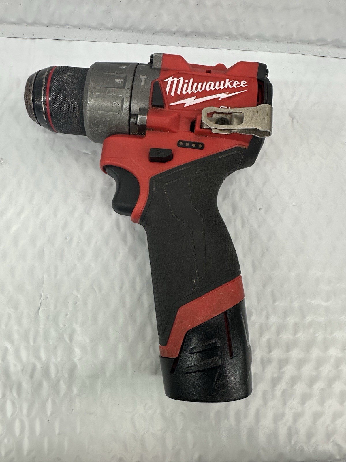 MILWAUKEE TOOLS 3404-20 M12 DRILL 1 BATTERY2.0