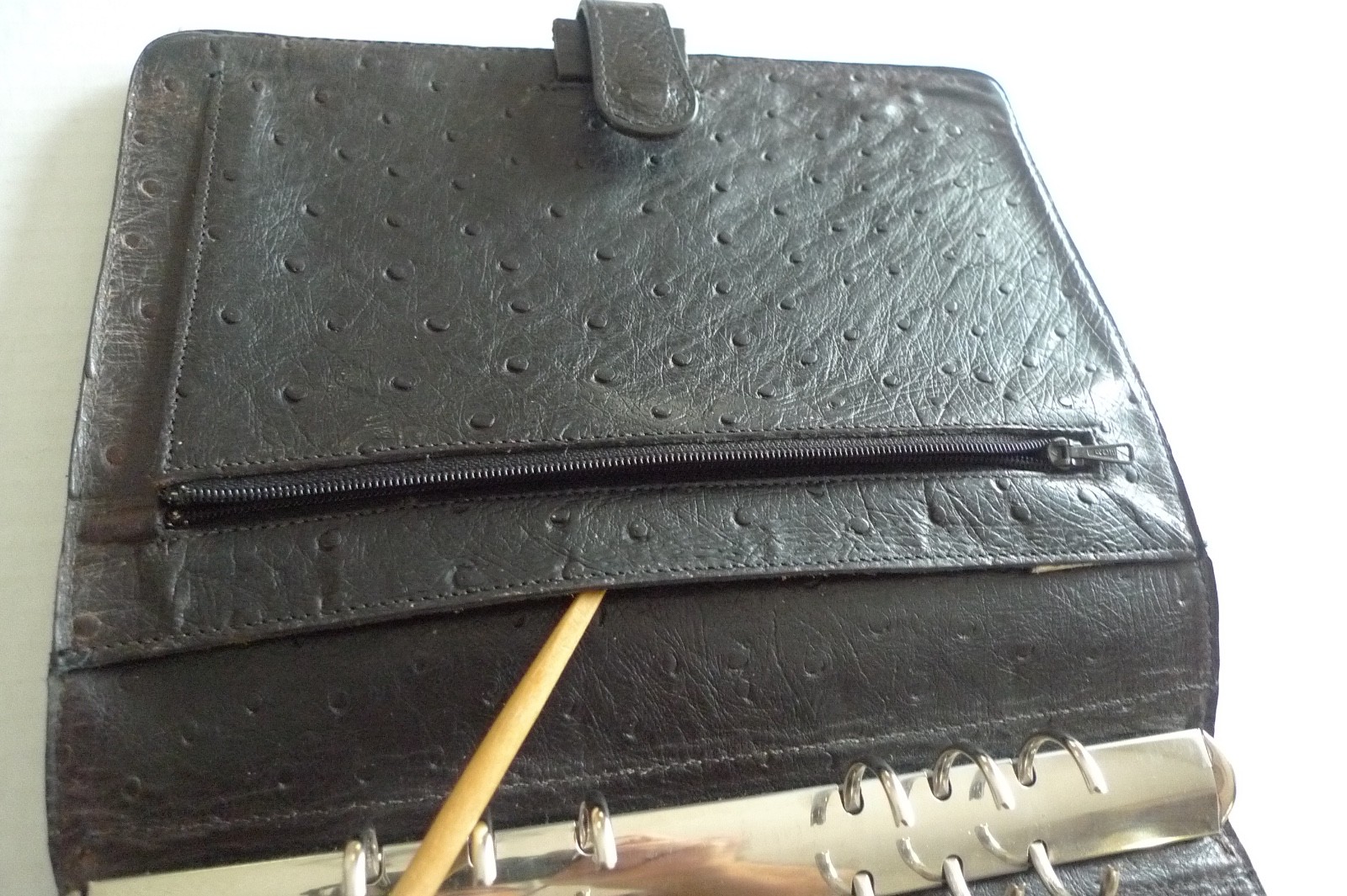 MULBERRY – A5 OSTRICH TEXTURED LEATHER PLANNER & PAPER SHEETS – MADE IN UK