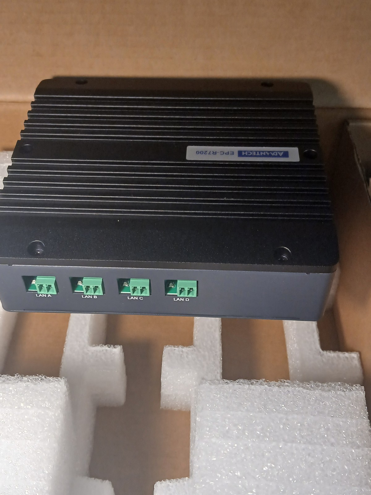 ADVANTECH EPC-R7200 Industrial-Grade Nvidia Jetson US SELLER GUARANTEED