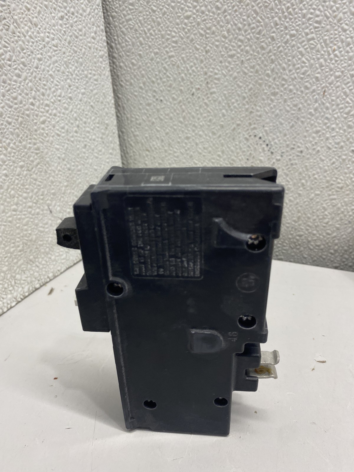 Lot of 4 SquareD/Homeline HOM115PCAFI Circuit Breaker 15A