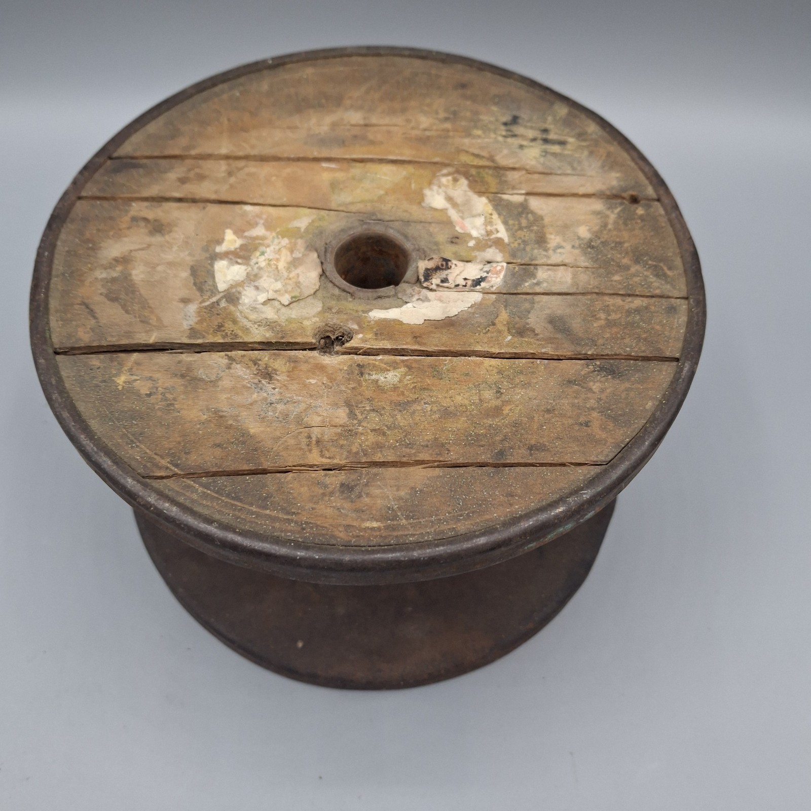 Maring Wire Co White Cloth 16-18 gauge Copper Wire on Wood & Steel Spool, 1920’s