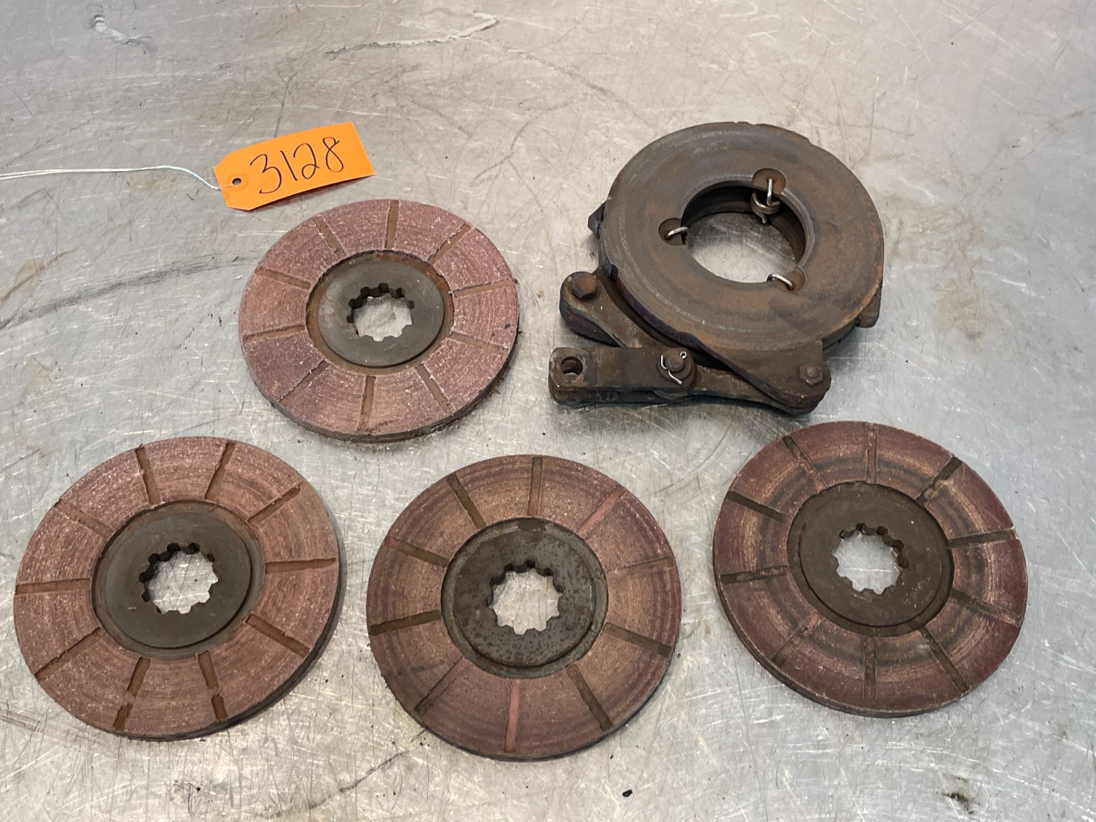 1967 International IH 444 Tractor Brake Actuator & Discs
