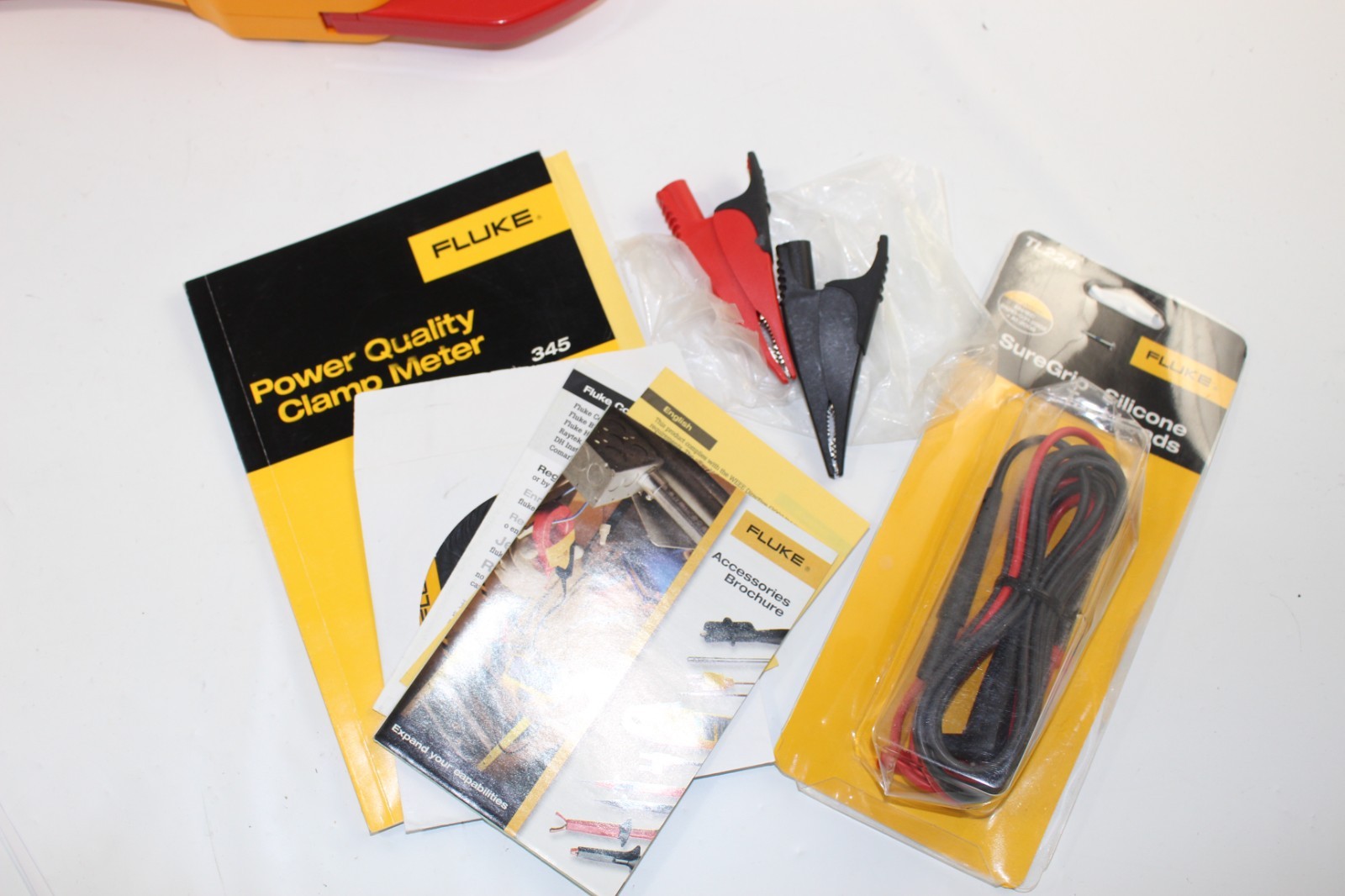 FLUKE 345 POWER QUALITY CLAMP METER W/Leads & Accessories As Shown