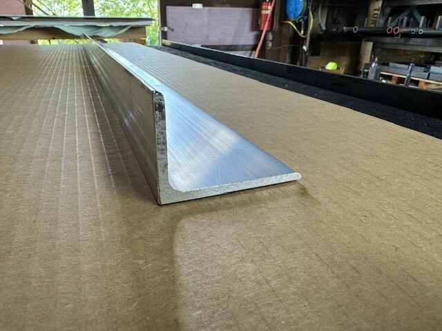 1/4″ Thick x 2″ x 3″ Aluminum Angle x 30″ Long, 6061 Aluminum
