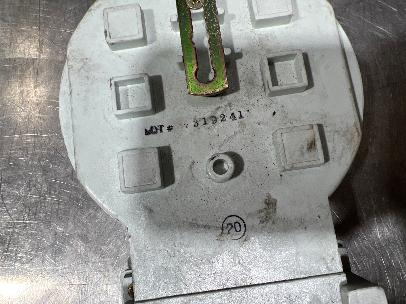 Nos Surplus Marwell Base Adapter- 2500-3W-125-N- GRID rated for 160A Service