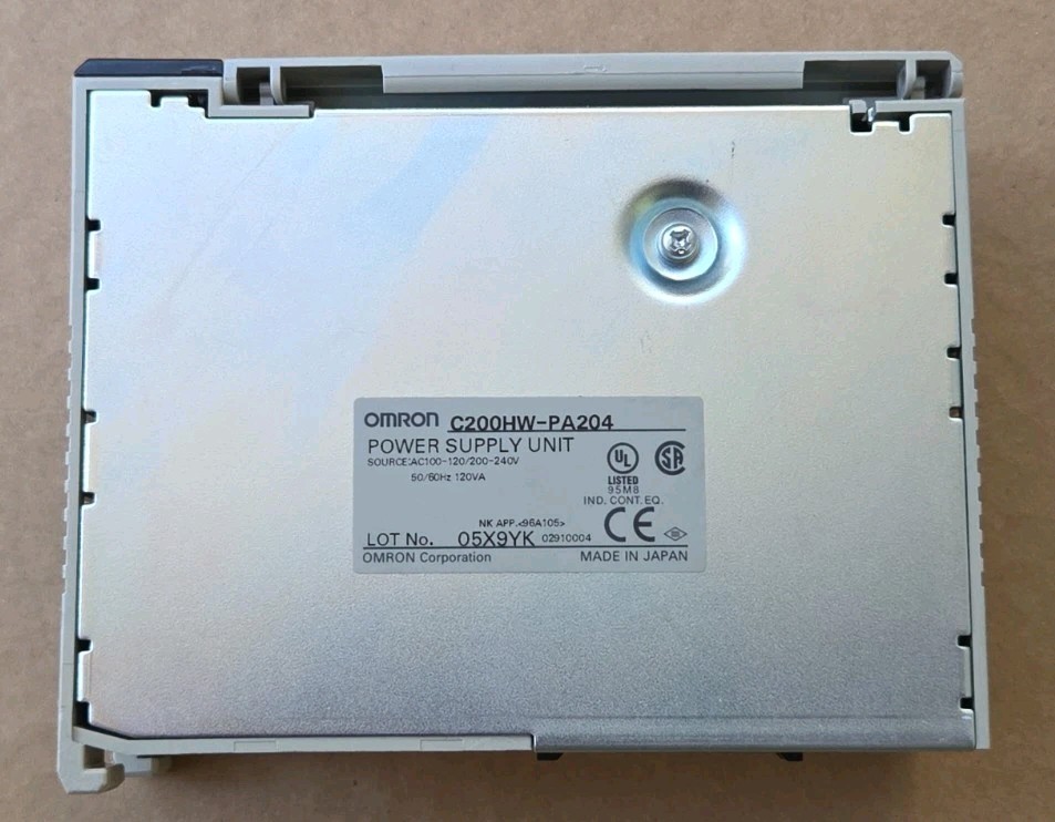 OMRON C200HW-PA204 POWER SUPPLY MASTER UNIT AC100-120/200-240V 5060Hz 120VA