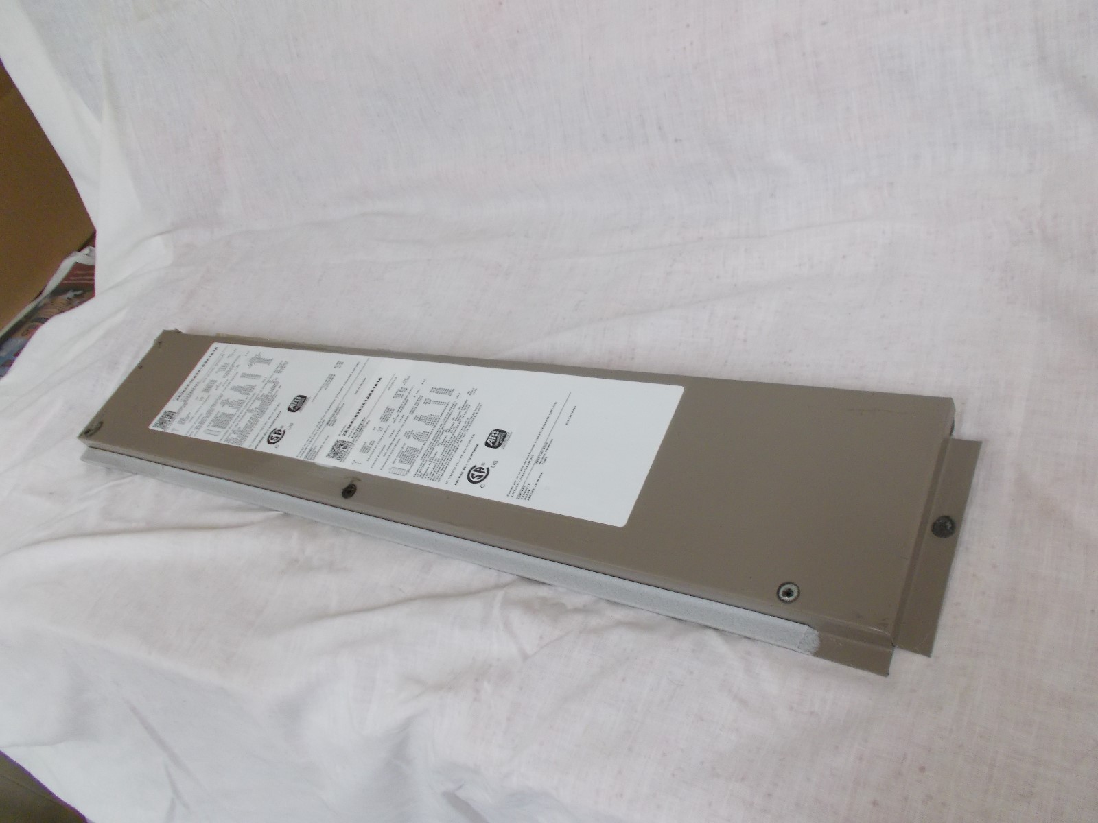 York Roof Top Unit Corner Post for ZE060C00A2A1ABA1A1 with Labels