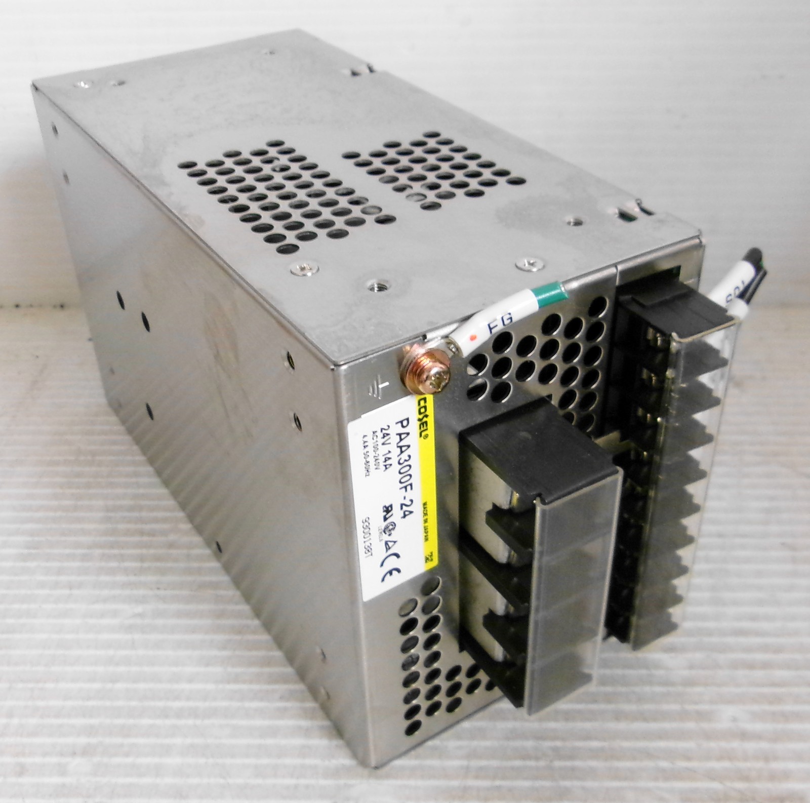 Cosel PAA300F-24 Switching Power Supply 24V 14A AC100-240V 4.4A 50-60Hz