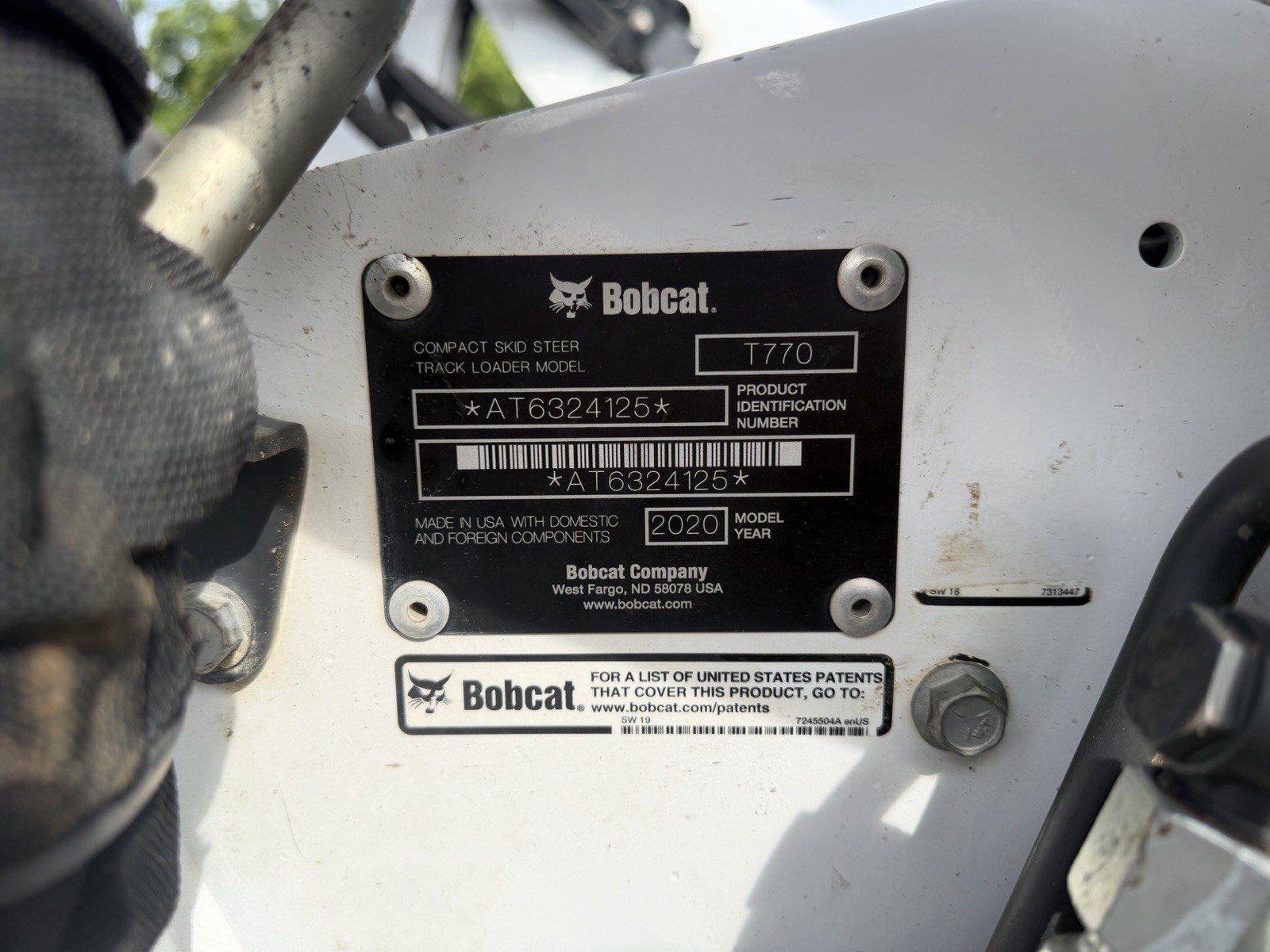 2020 BOBCAT T770 SKID STEER LOADER – 92HP TURBO DIESEL – A/C CAB – BOBTACH