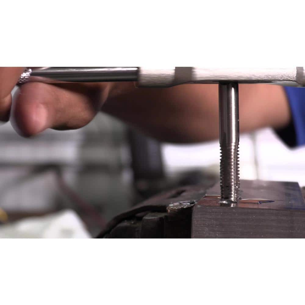 1-1/2 In.-11-1/2 Carbon Steel NPT Pipe Tap