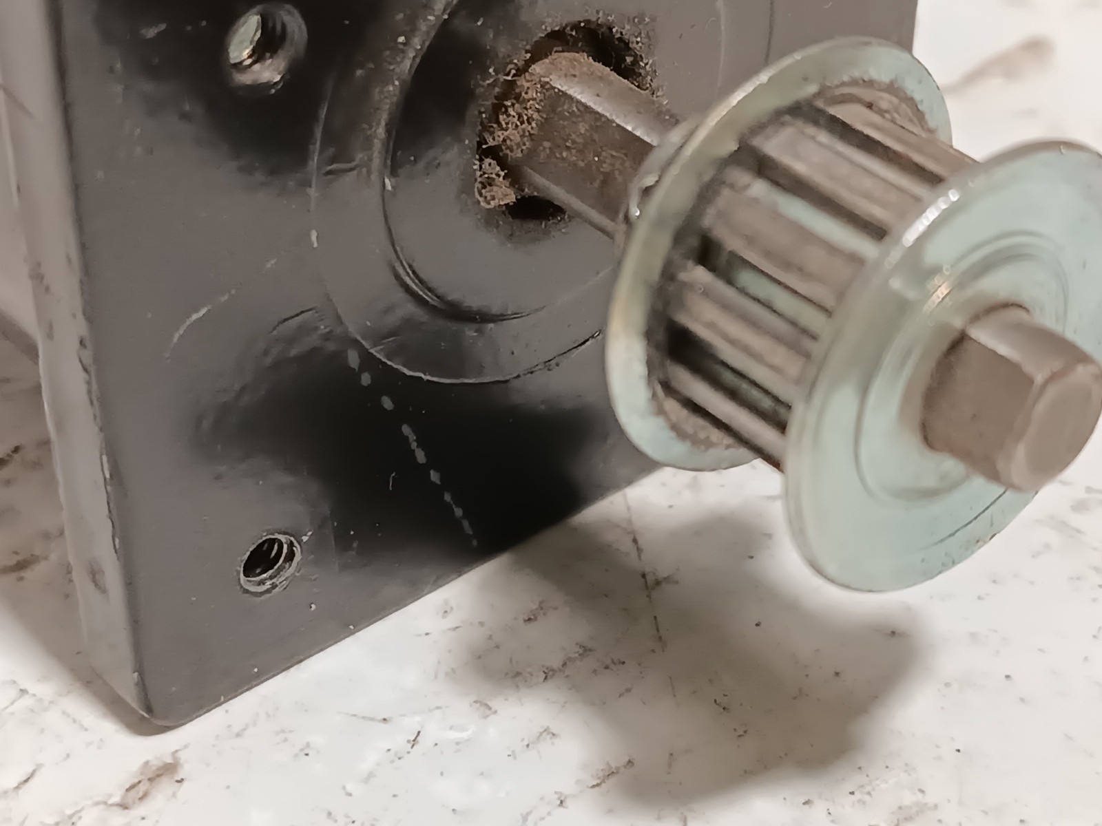 Rae Corporation 2423272 DC Motor 1790RPM 90VDC 20 in-oz Torque TENV Enclosure