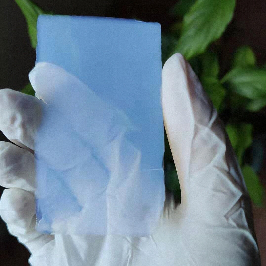 Aerogel Cube Block with High Permeability and High Porosity Nanoporous Silica