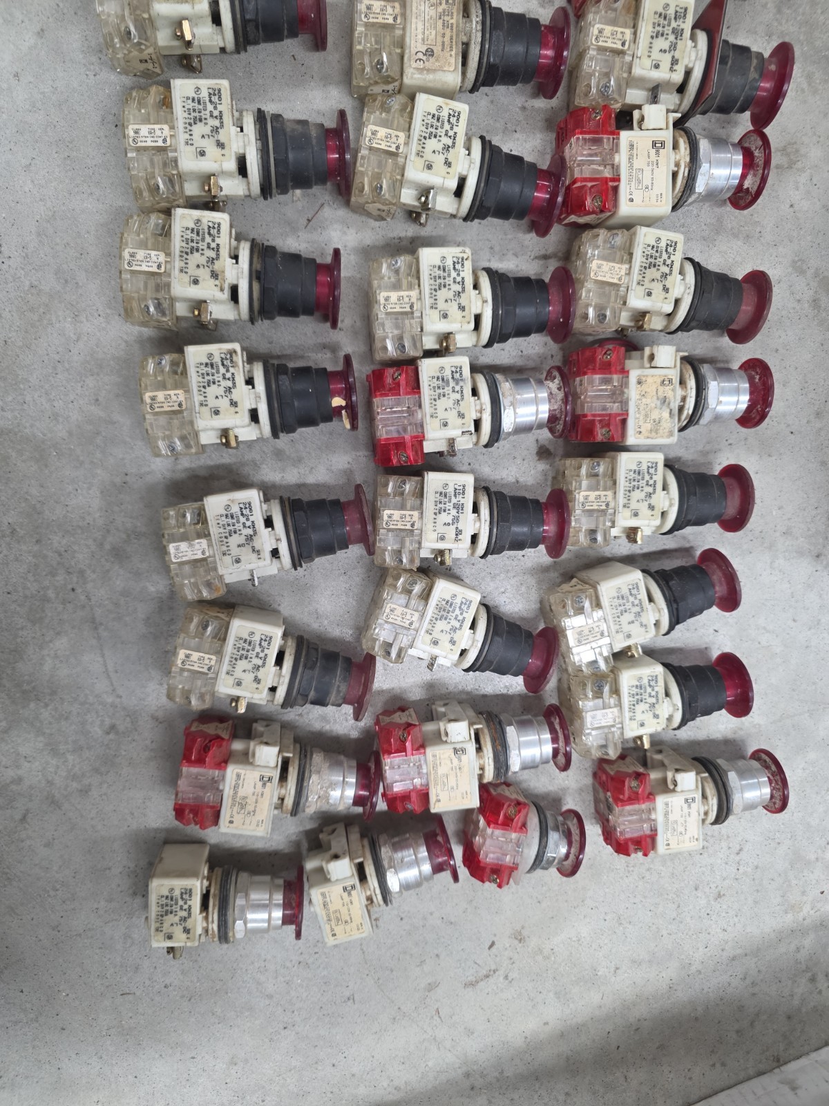 LOT OF 35 Square D 9001 KM1,KM35, KM7 Red Push MOMENTARY VARIOUS DIFFERENT