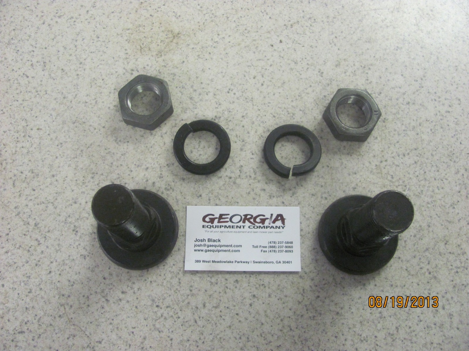 BLADE BOLT KIT- HOWSE OR HI-CO HL418N- FITS SQUARE SHOULDER NEW STYLE