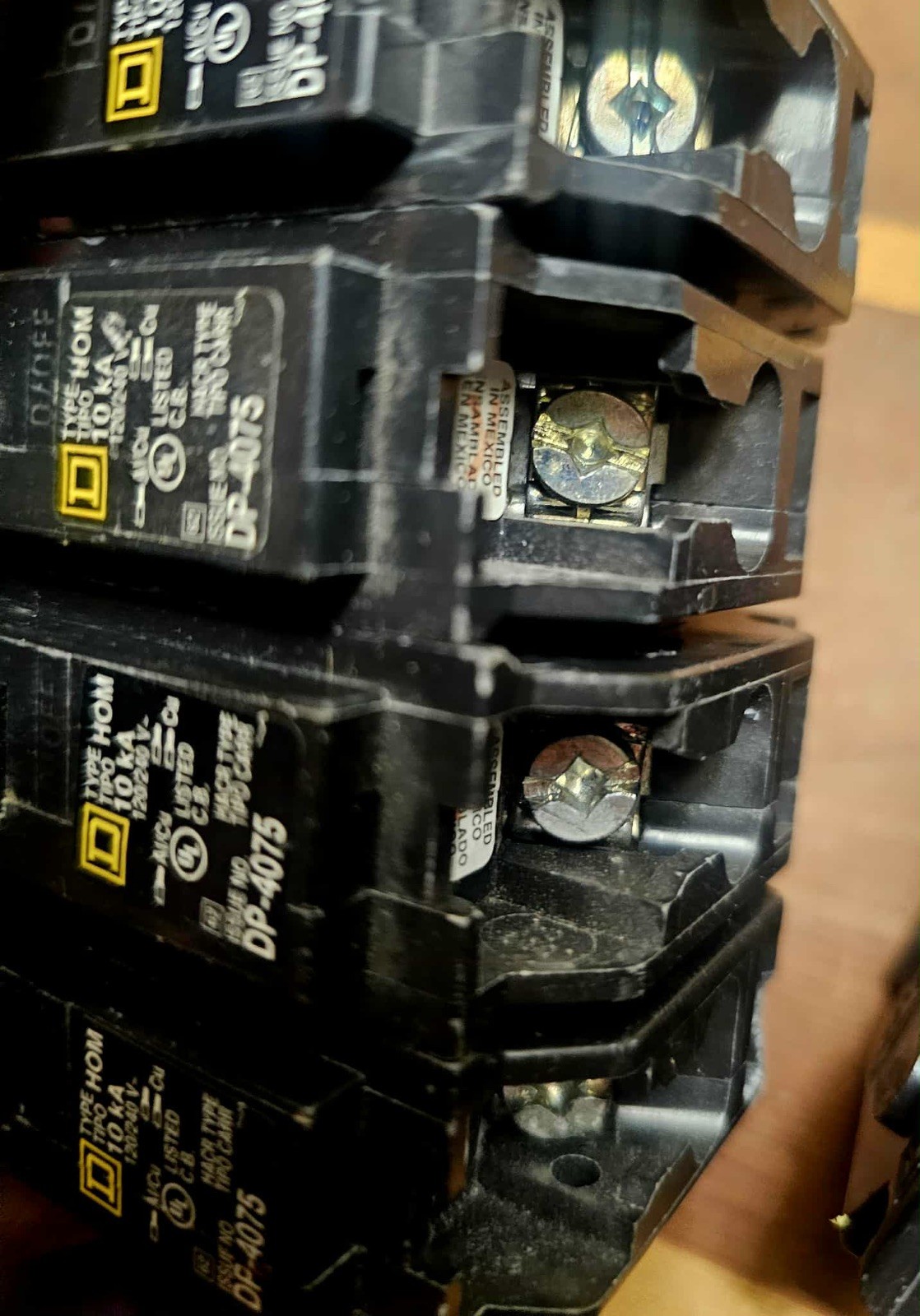 (5) NOS SQUARE D HOM130 30 Amp 1 Pole 120/240V Circuit Breaker Free Shipping