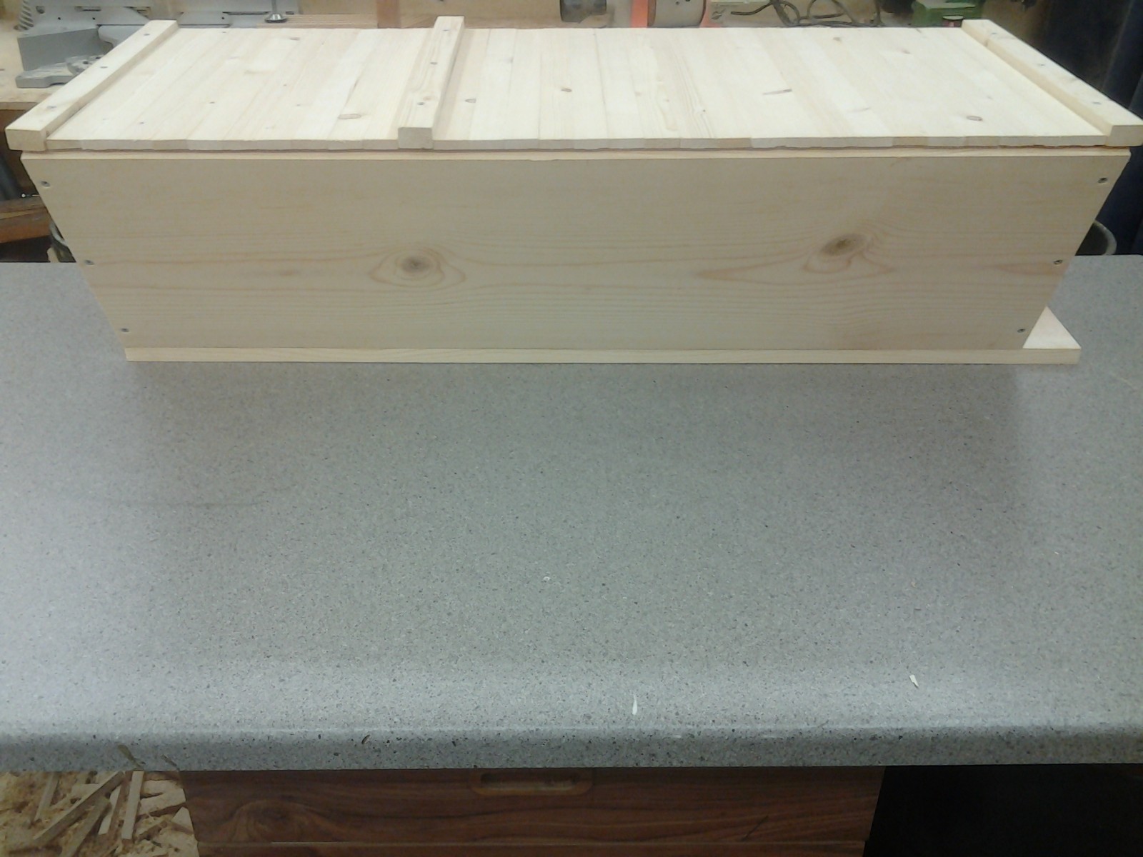 Bee Hive, Top Bar with 30 Top Bars and Roof Backyard Bee Keeping Hive