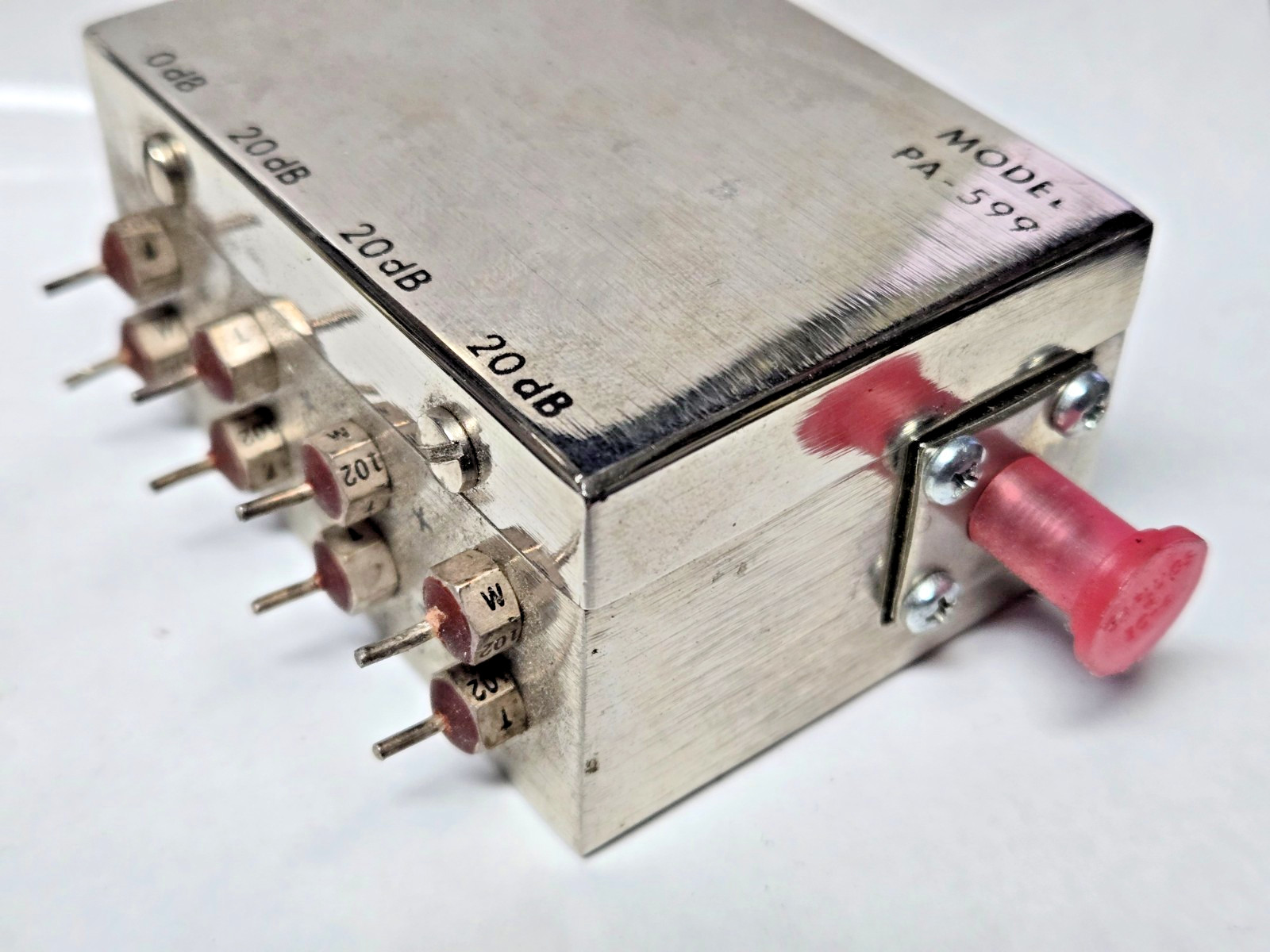 NEW Texscan PA-599 DC- 500 MHz, 28 V, 0 to 60 dB, SMA (F-F) Switched Attenuator