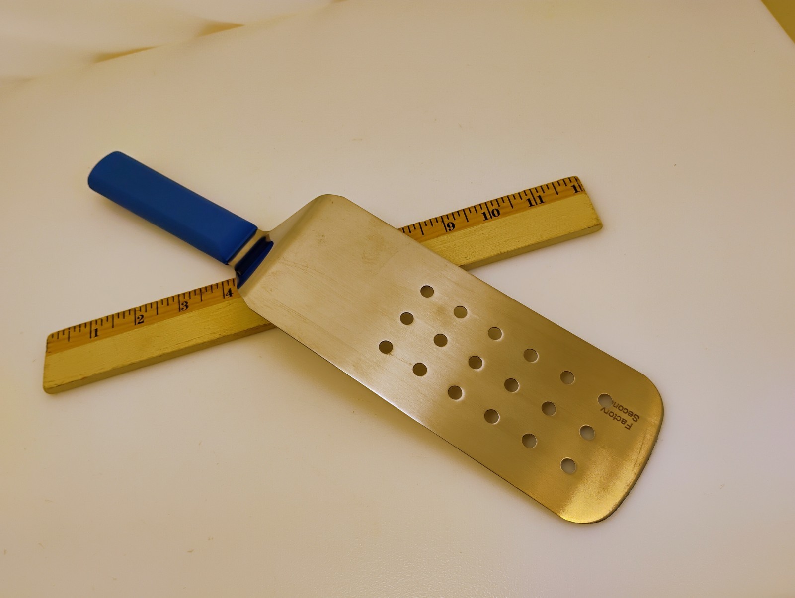 Dexter USA Perforated Hi Heat Handle Turner Spatula 8X3 Blade P94857 Factory2nd