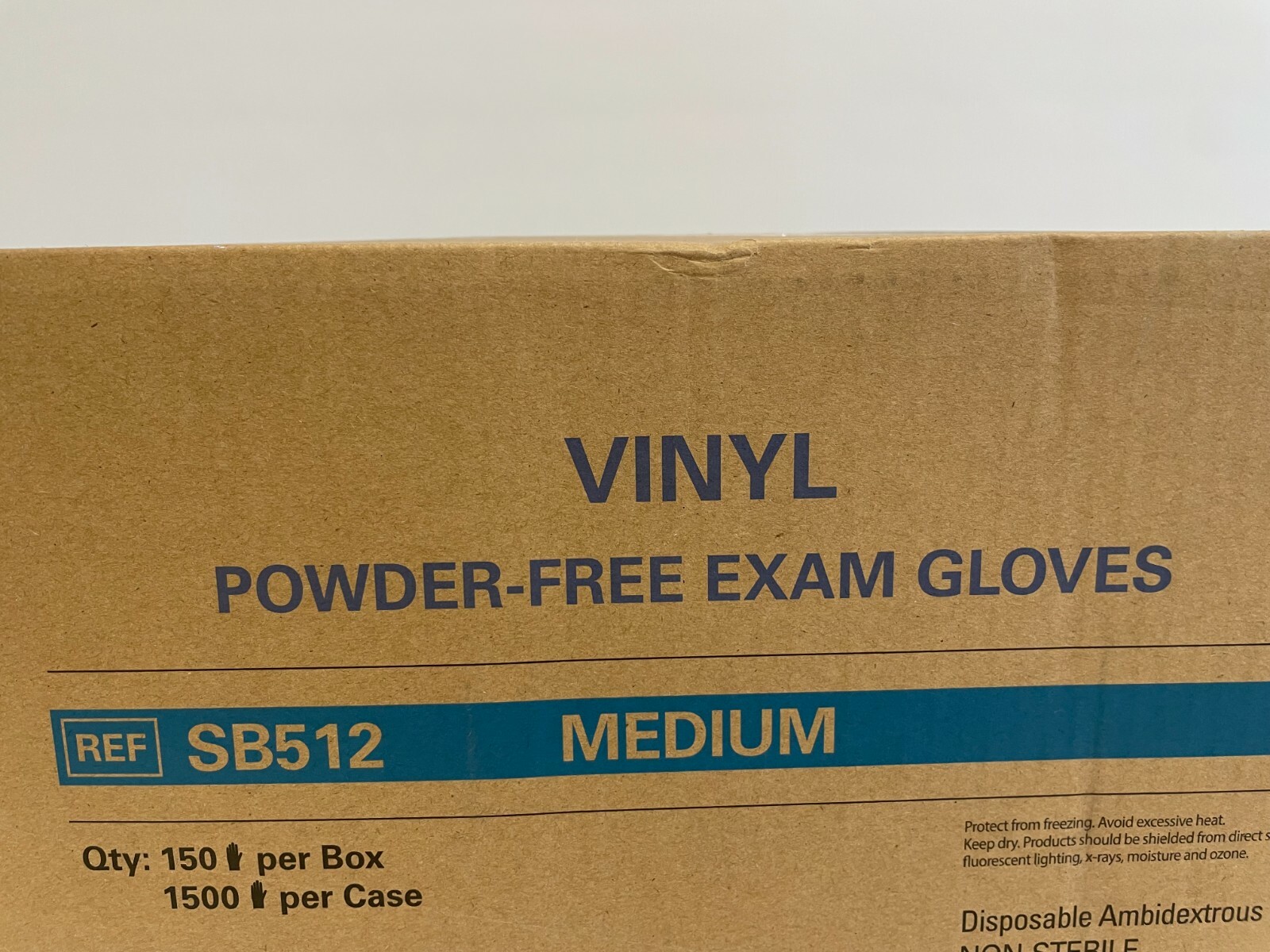 U10: Case of 1500 (10 Boxes) Medline Vinyl Powder-Free Gloves Medium SB512
