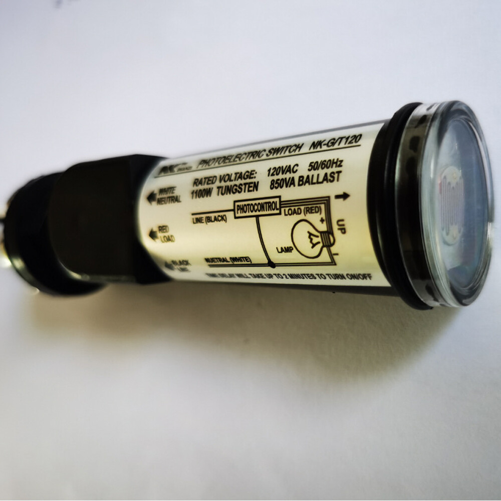 5 LED 120V Dusk To Dawn Outdoor Swivel Photo Cell Light Control Photocell Sensor