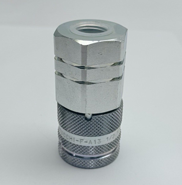 F-A13 STUCCHI 1/2″ NPT, FLAT FACE QUICK COUPLER, FEMALE THREAD