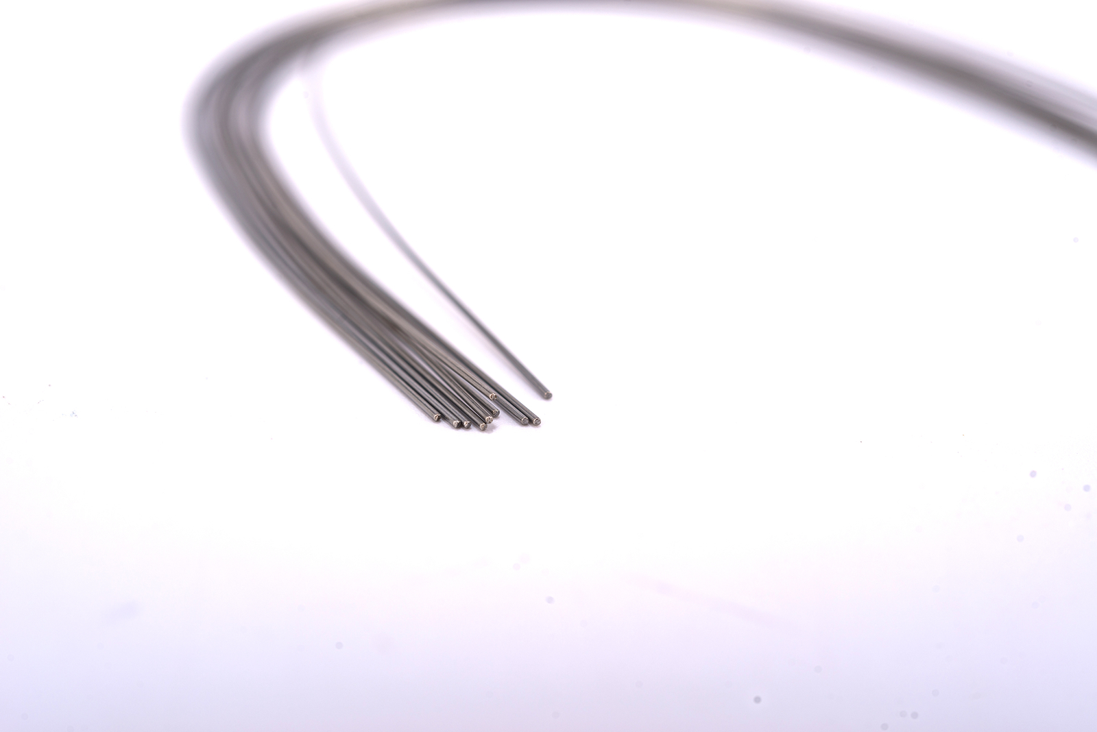 100pcs Dental Orthodontic NITI Arch Wires round natural super elastic Wire 16/20