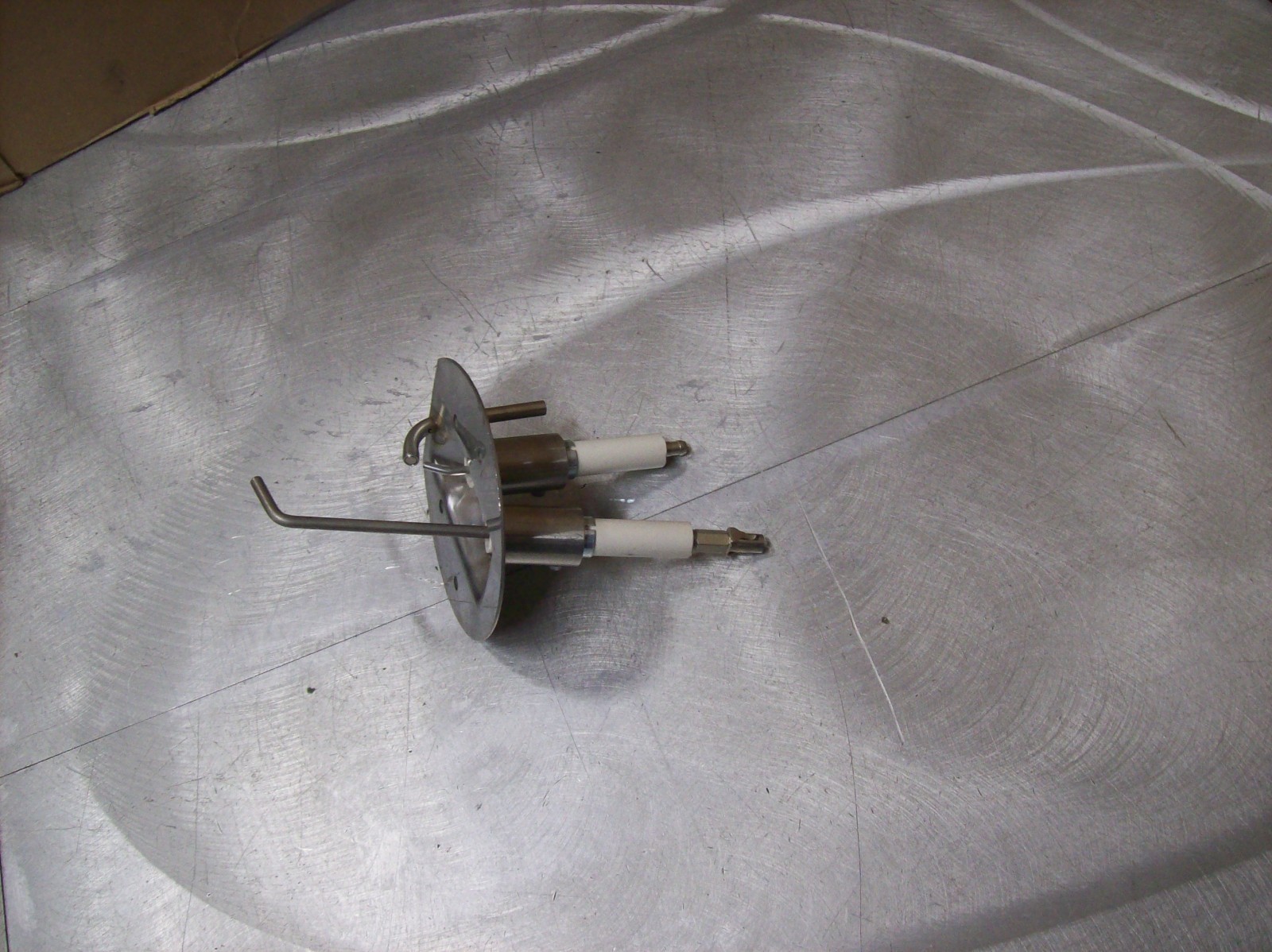 F36) UNKNOWN Burner Assembly – ASK QUESTIONS