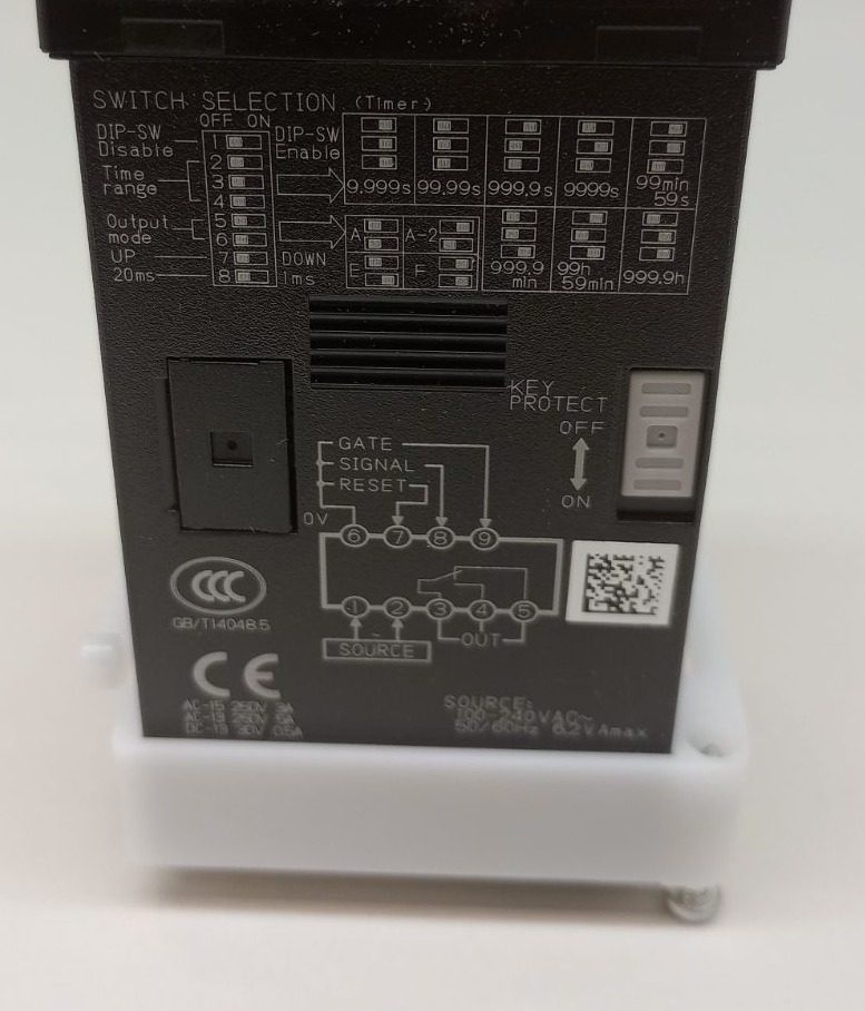 Omron H5CX-A-N Timer Digital 100-240 V AC