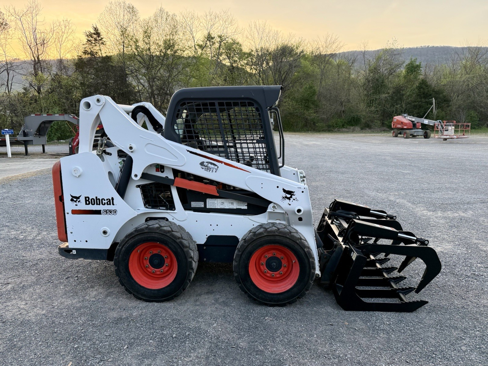 2015 BOBCAT S530 SKID STEER LOADER – AUXILLARY HYDRAULICS – FREE FREIGHT