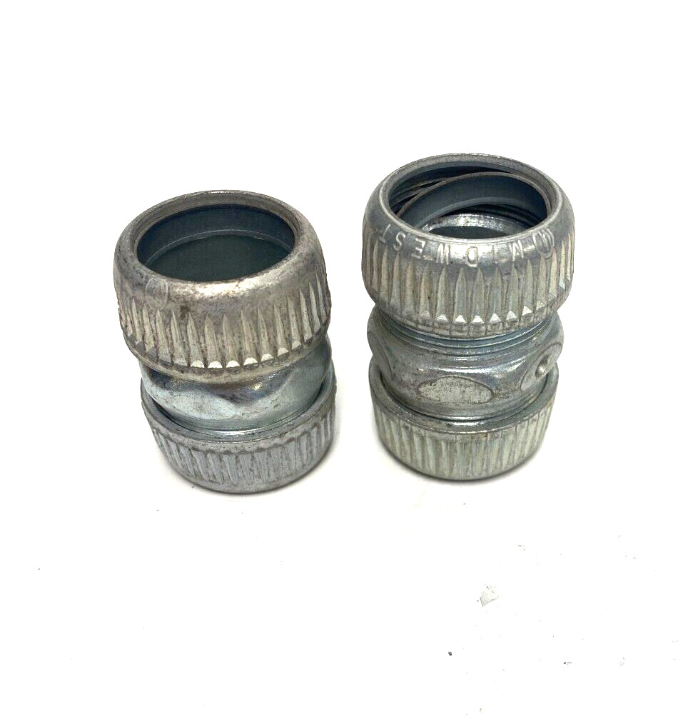 THOMAS & BETTS CONDUIT FITTING *VARIOUS SIZES* LOT OF 10* SIZES IN DESCRIPTION
