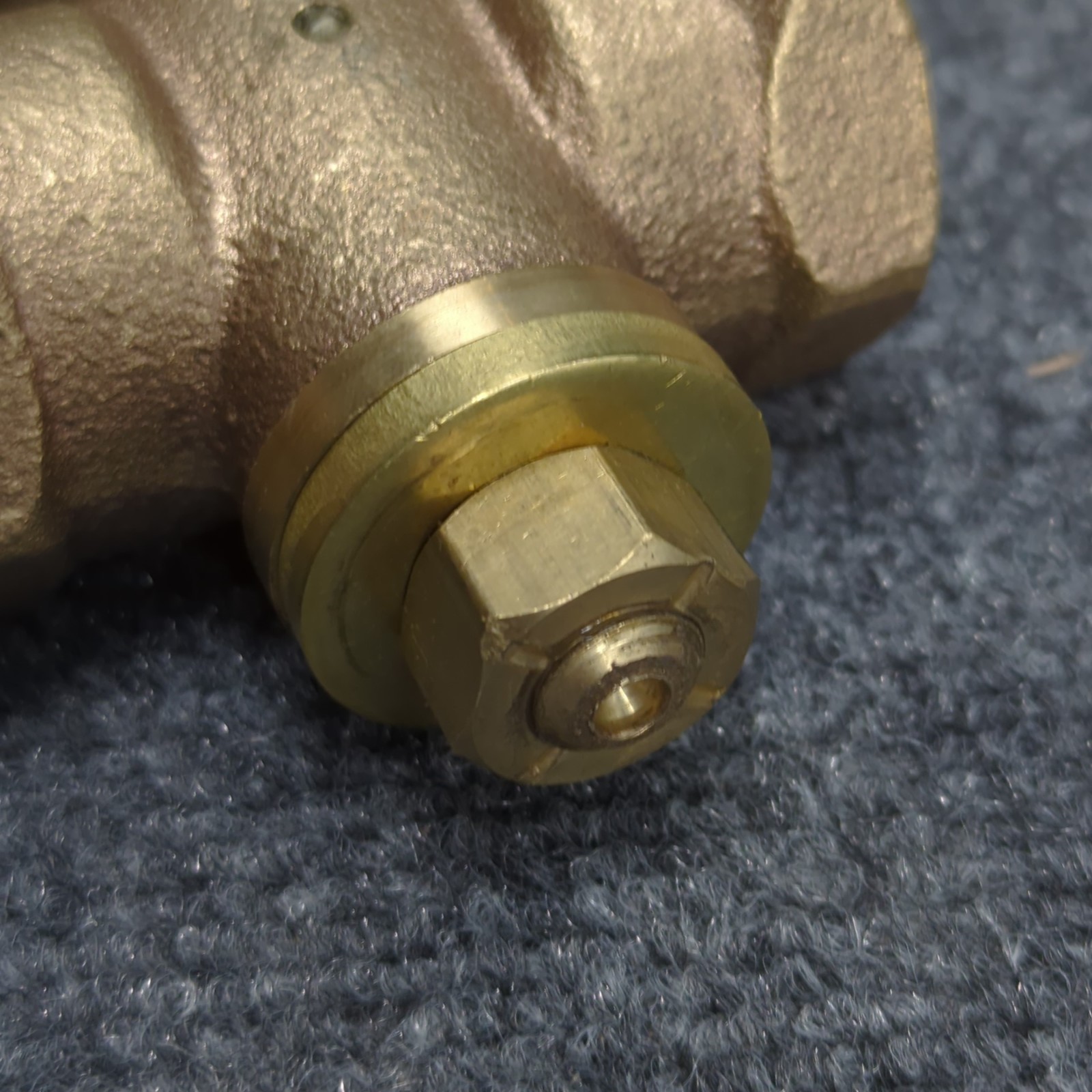 PROLINE Ground Key & Stop Valve Irrigation Shut Off 1″ FIP x 1″ FIP 105-905NL